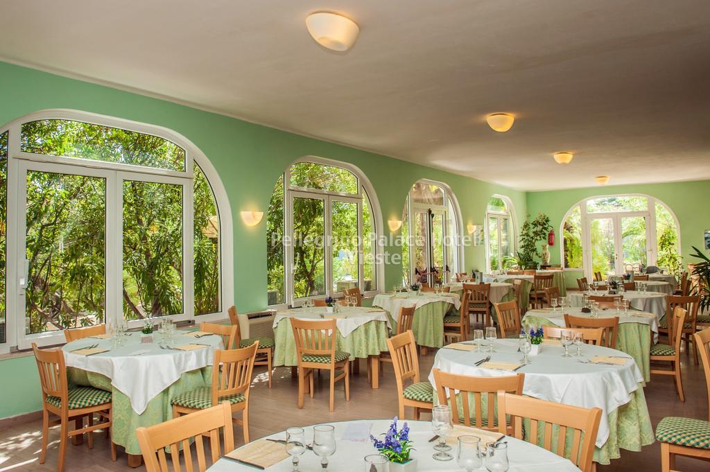 Pellegrino Palace Hotel Вьесте Экстерьер фото